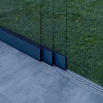 Glazen schuifwand antraciet 3 railsysteem