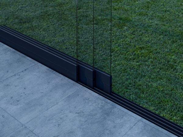 Glazen schuifwand mat zwart 3 railsysteem