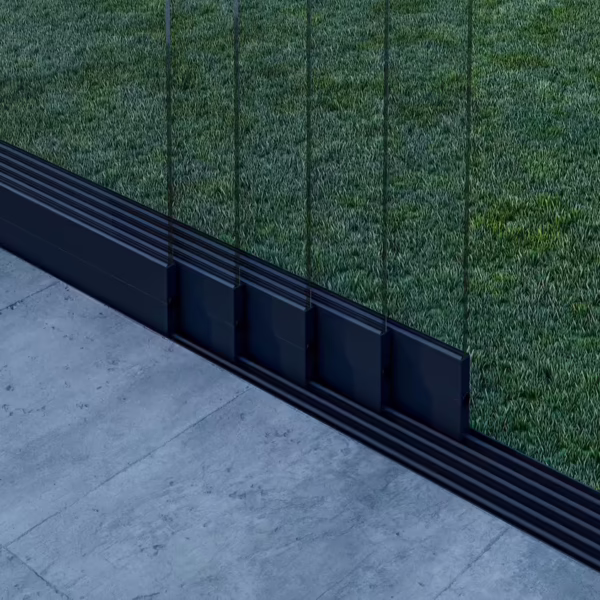 Glazen schuifwand mat zwart 5 railsysteem