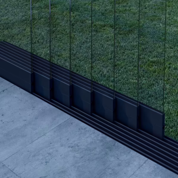 Glazen schuifwand mat zwart 7 railsysteem