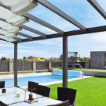 Zonwering terrasoverkapping glazen dak