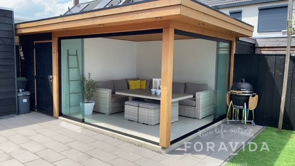 Moderne-tuinkamer-zomer