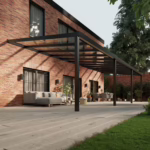 terrasoverkapping-glazen-dak-11x4m-matzwart-helder-modern25_BottomLeftPerspective