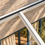 Terrasoverkapping Plus 6 x 3,5 meter mat wit helder glas moderne goot – Verbindingsdetail