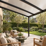 Terrasoverkapping Plus 4 x 3,5 meter matzwart opaal polycarbonaat moderne goot – onderaanzicht
