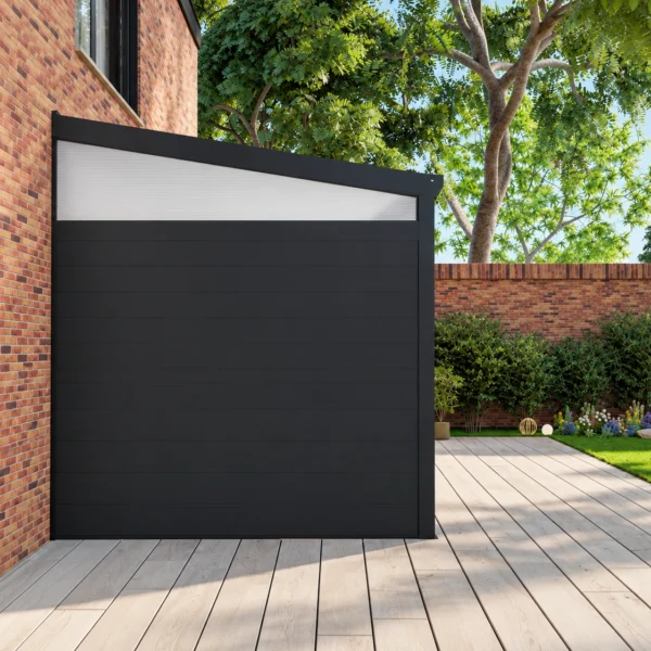 Zijwand: aluminium panelen met opale zijspie
